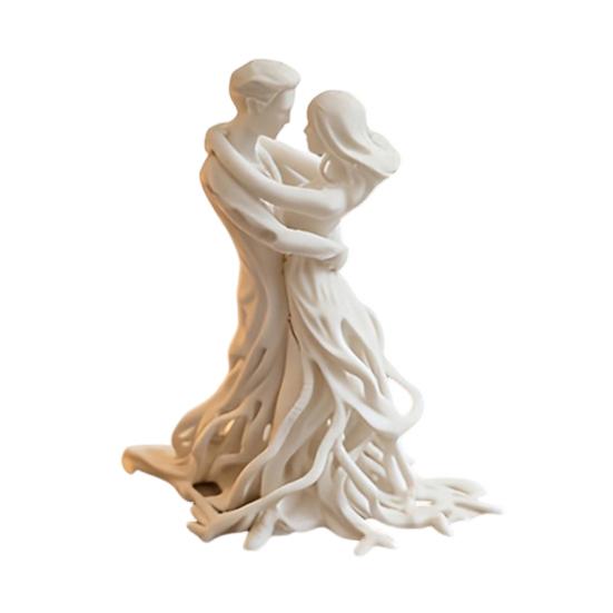 3D Printed Couple Statue Romantic Couple Embrace Sculpture белый