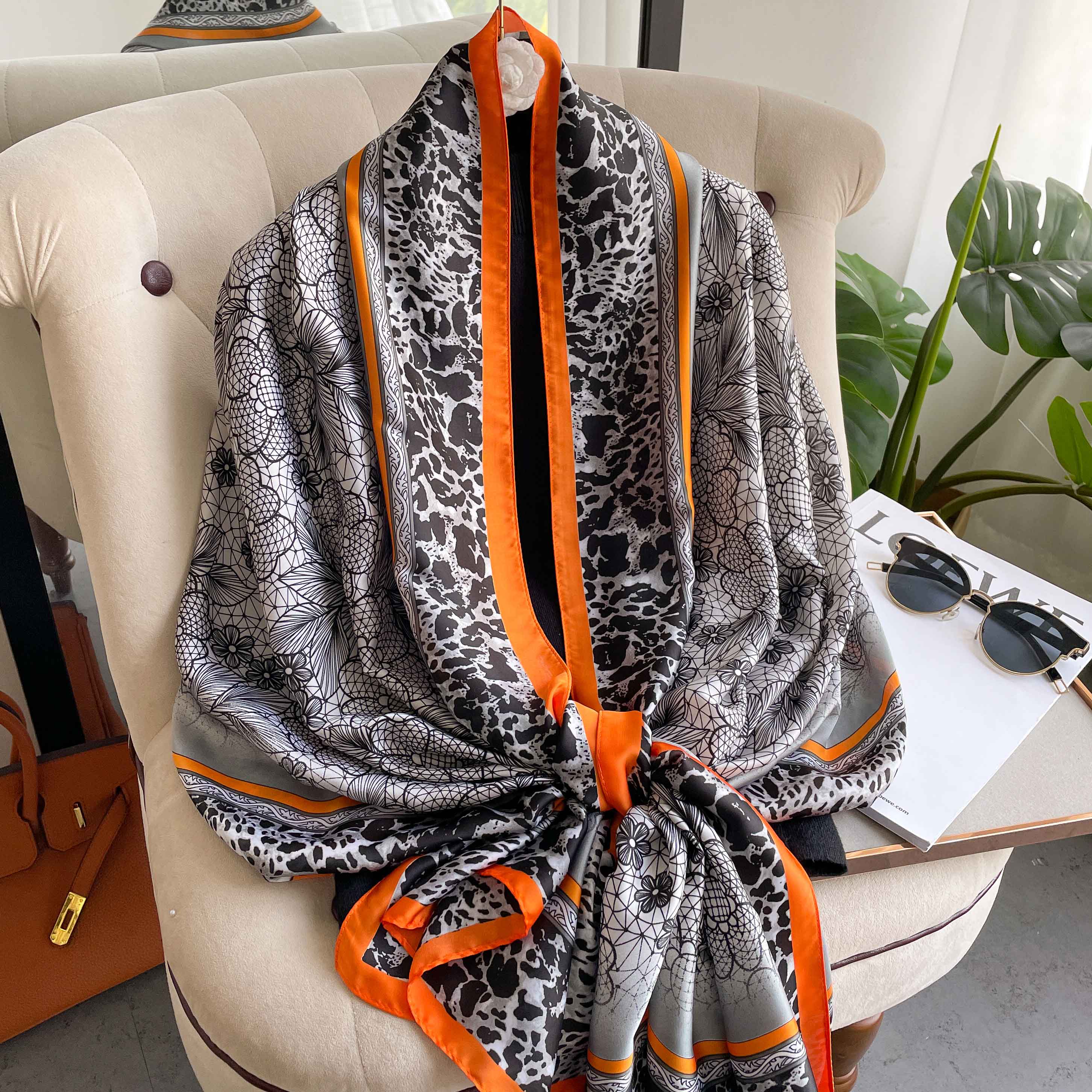 Luxus Design 180x90cm Schals Strand Damen Quadratische Tücher Beliebt Die Vier Jahreszeiten Bandana Sonnenschutz Stil Seidenschal black