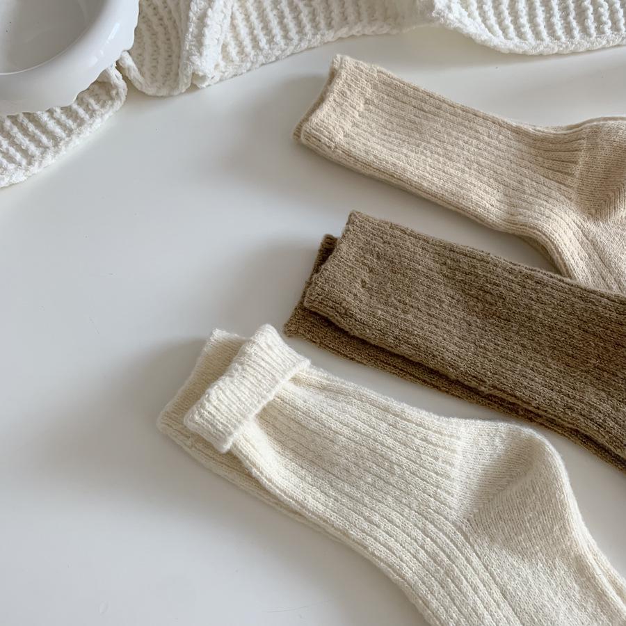 Warme Damen-Wollsocken im japanischen Stil, mittellang - Trendige, vielseitige Herbst-Winter-Kaschmir-Stulpen-Socken