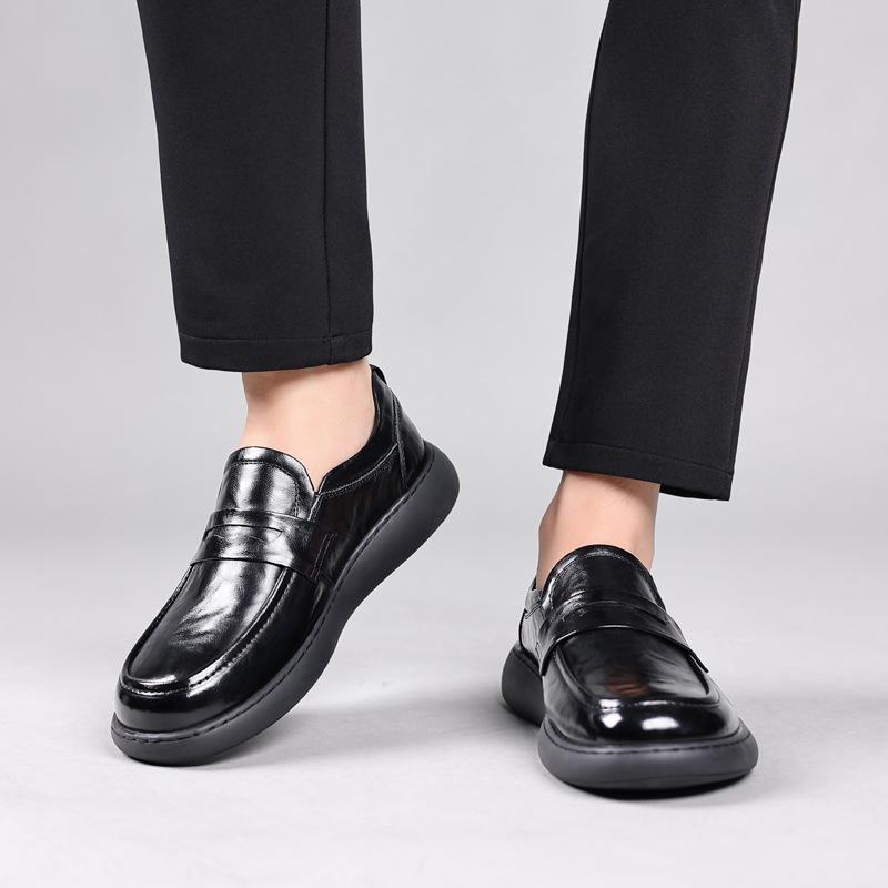 New Men's Top Layer Cowhide Casual Single Shoes Stylish Leather Shoes Wide Toe and Thick Sole Men's Shoes