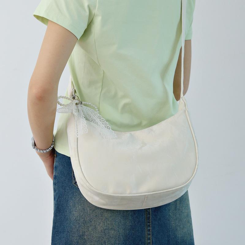 Customer Order 2025 New Fashion Versatile Shoulder Messenger Bag Large Capacity High Sense Simple Niche Women Messenger Bag