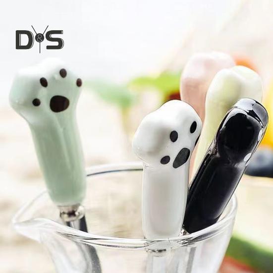 Cake Fork Cartoon Cat Claw Fork Novelty Smooth Edges Ceramic Handle Fork for Fruits Desserts Noodles