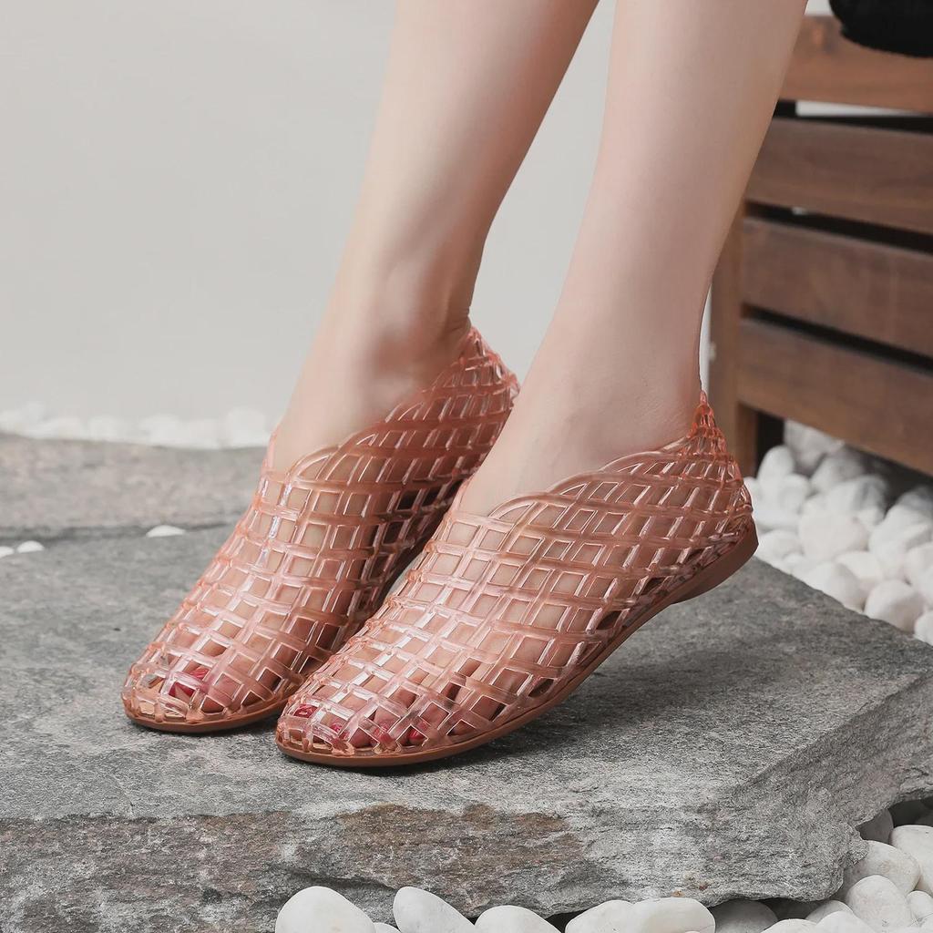 Women's Breathable Closed-Toe Jelly Sandals - Casual Summer Outdoor Flats