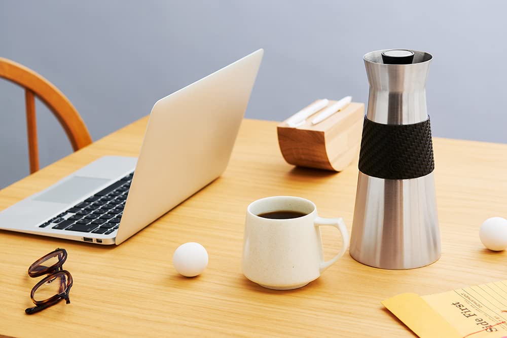 cores C530BK Flask Red Dot Design Award Keeps Coffee and Tea Hot or Keeps Tea Fresh Grande, 600ml, Winner, Cold,