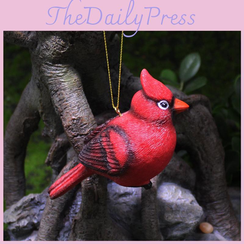 Red Bird Resin Handicraft Decoration Suitable For Wedding And Gift Christmas