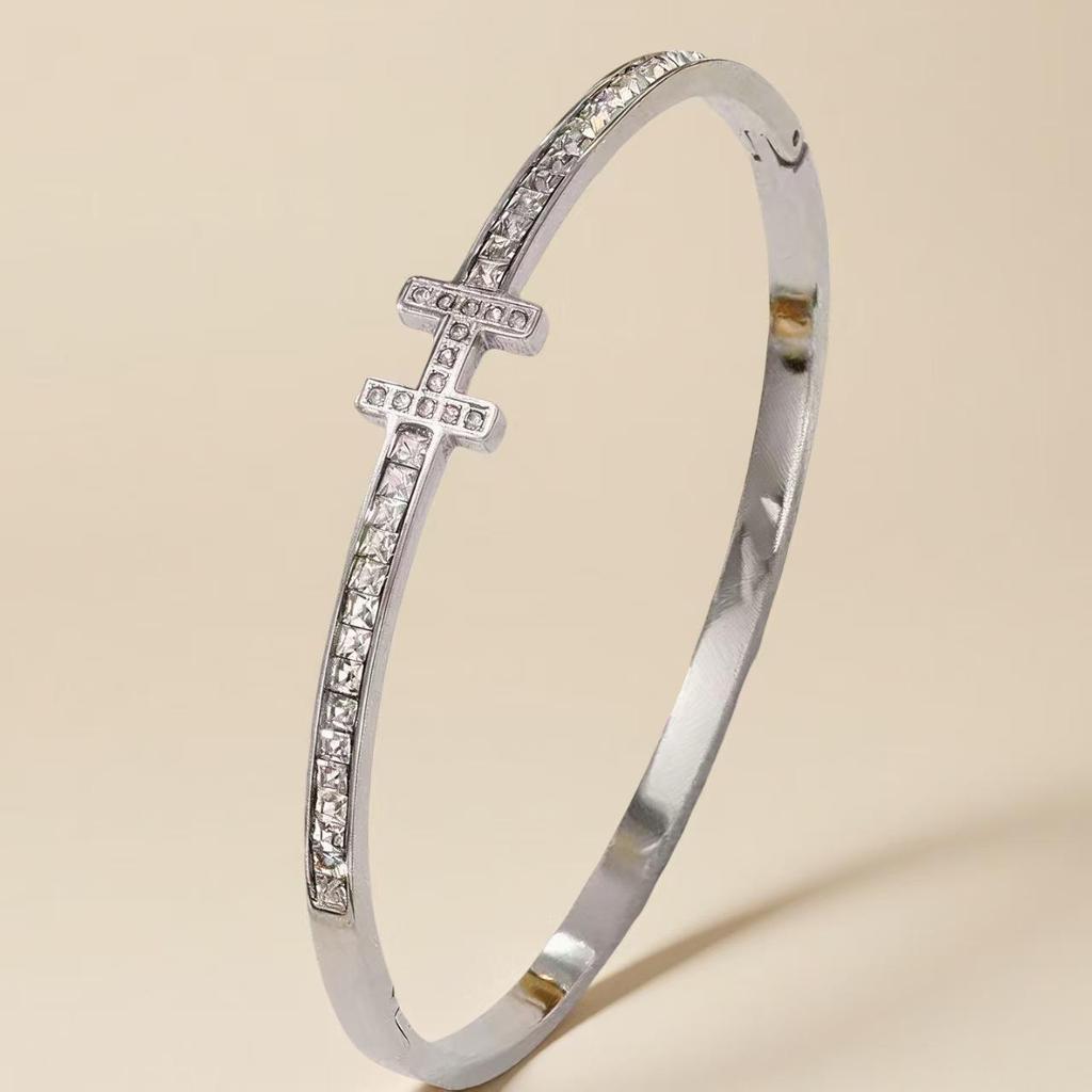 Bracelet de Luxe en Acier Inoxydable pour Femme: Titane Électroplaqué, Sertissage Diamants Complet, Style Européen-Américain