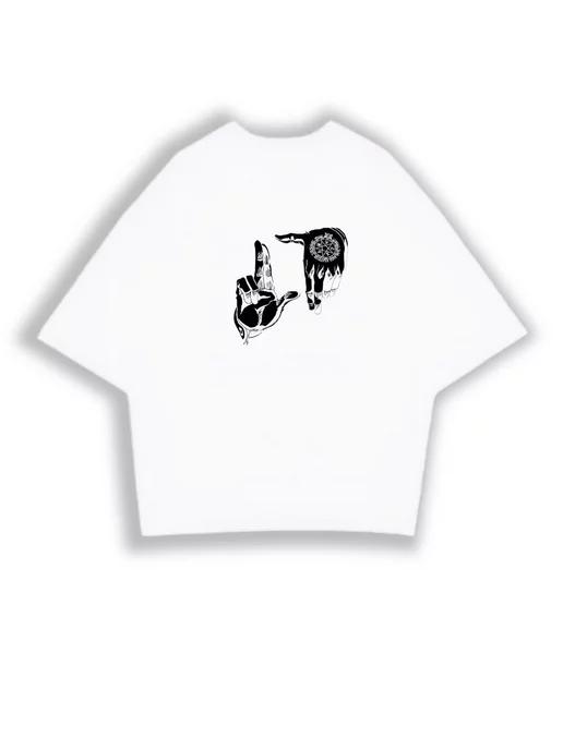 Oversized T-shirt with a print S