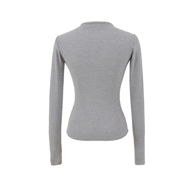 Chic French V-Neck Zipper Long Sleeve Slim Fit T-Shirt for Women, Autumn/Winter High-End Style.