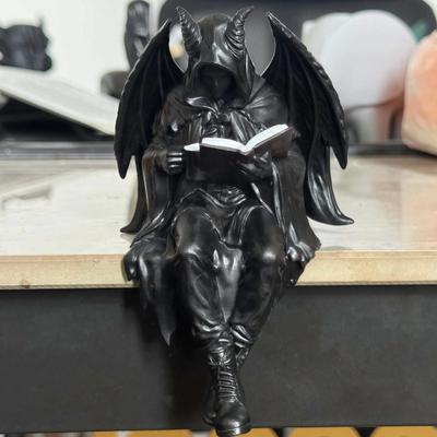 Halloween Reading Book Skeleton Figurine, Spooky Reading Devil Resin Sculpture, Gothic Black Robe Grim Reaper Statue for Home Office Bookshelf Decor