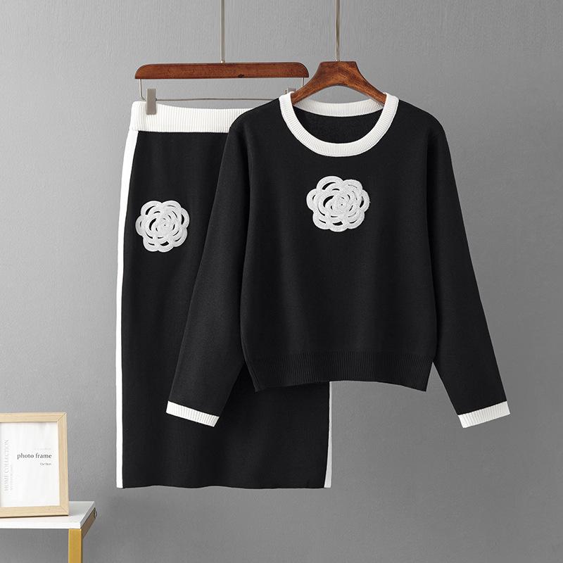 European & American Embroidered Knitwear Set: Embroidered Top + Short Skirt – Fashionable, Casual, Loose Two-Piece Outfit