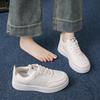 The 2025 autumn new Korean-style trendy casual sneakers are fashionable, versatile and breathable flat shoes for women
