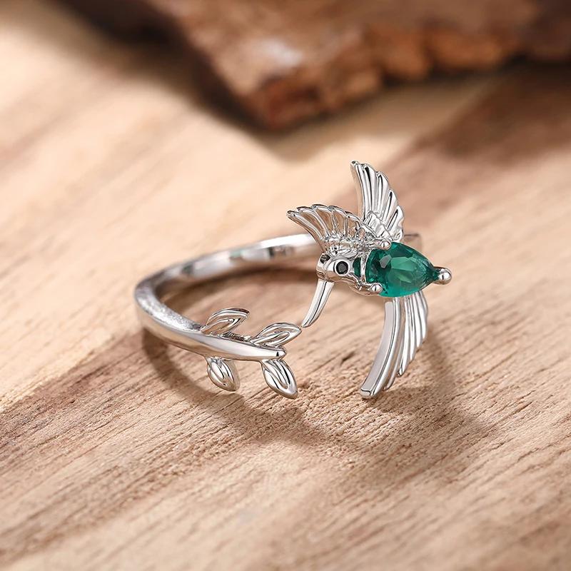 Huitan Gorgeous Lovely Bird Opening Ring for Women Creative Delicate Finger Accessories with Green CZ Trendy Fancy Party Zircon
