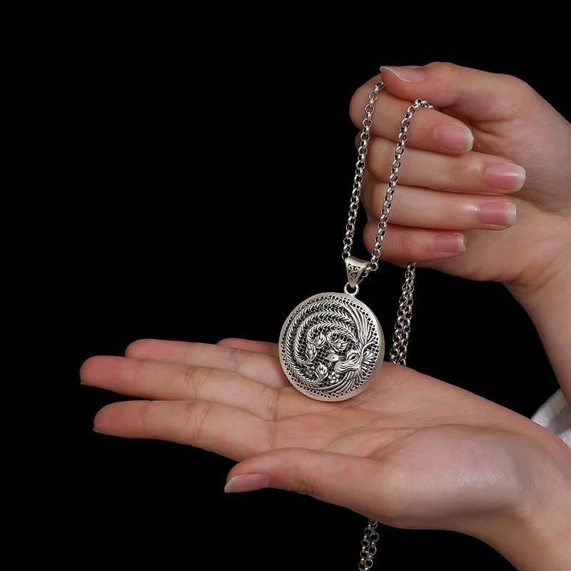 Charm  Thai  Exquisite Phoenix Necklace For Women Hollow Out National Style Pendant Keel Chain Banquet Jewelry Gift