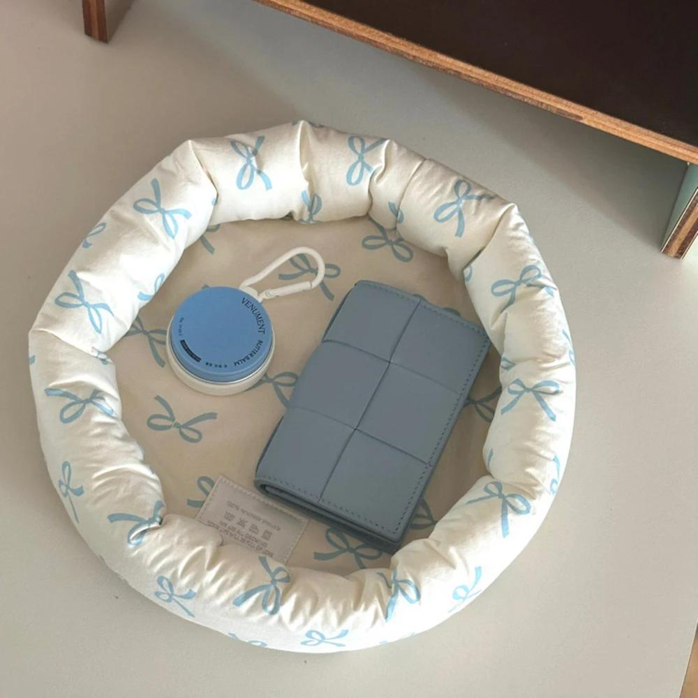 

Корзины Организуйте коробки Настольные всякие мелочи Организуйте корзину для всякой всячины Ключи Косметика Ювелирные изделия Хранение Аксессуары Nordic Bow Storage небесно-голубой