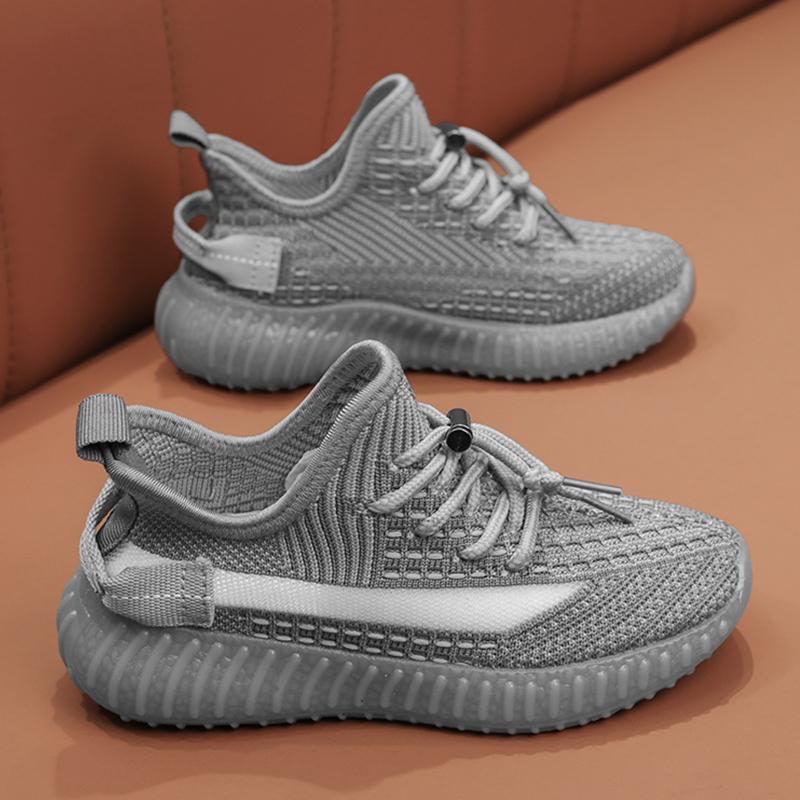 Kids' Breathable Mesh Running Shoes - Soft Sole, Unisex Summer Sneakers for Boys and Girls.