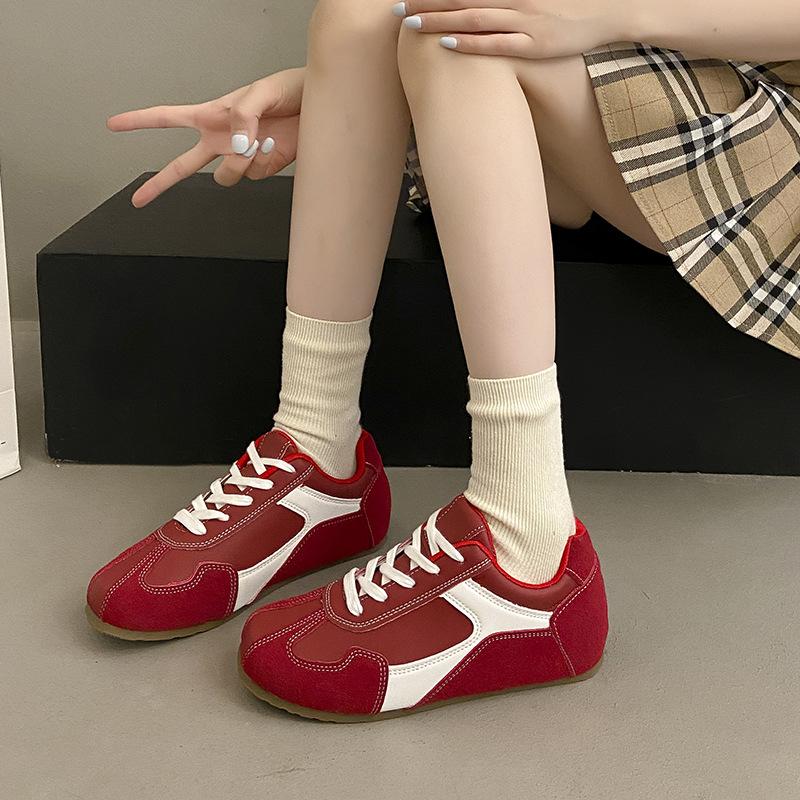 Popular retro contrasting color round square head inner height-increasing German training shoes women's autumn 2025 casual Forrest Gump board shoes