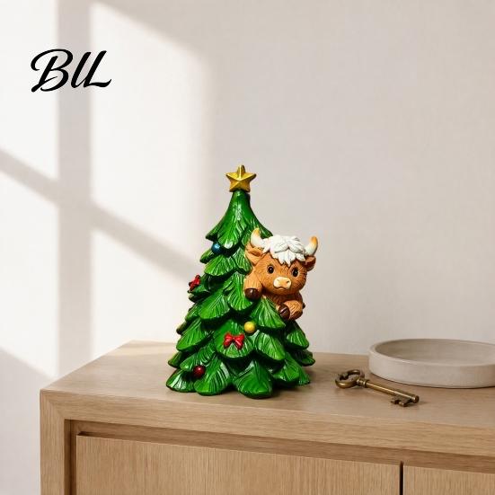 Festive Room Decorations Christmas Highland Cow Stocking Figurine, Xmas Tree Cattle Resin Desktop Decor Statue, Animal Sculpture for Holiday