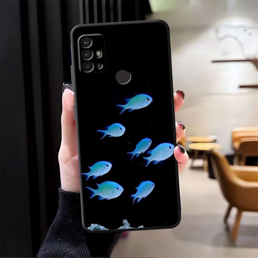 Case for Motorola Moto G71 G51 G73 G50 G52 G53 G30 G32 Edge 20 Pro 30 Lite G60s G22 Edge40 Phone Cover Ocean Shark Whale Design