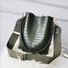 New Fashionable High-quality Crocodile Pattern Single Shoulder Crossbody Bag Feminine Bucket Bag Trendy