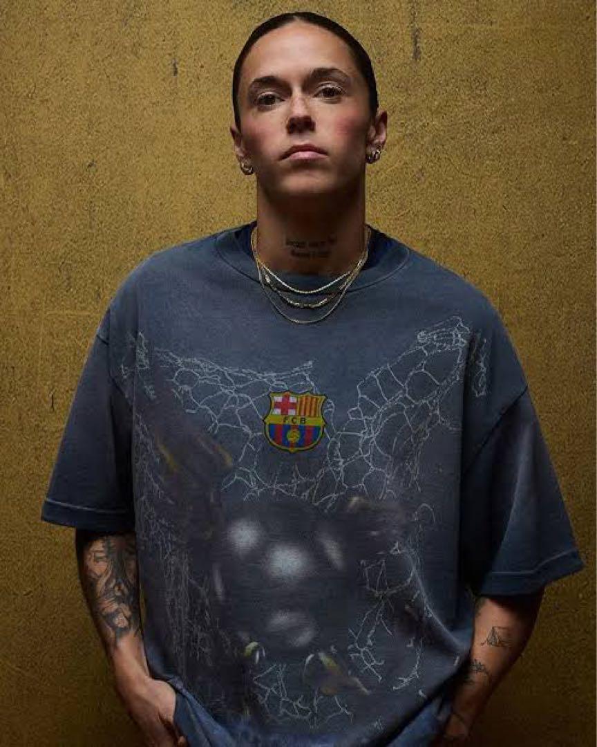 

[Б/У] Эксклюзивный для зарубежья Travis Scott x FC Barcelona XL Travis Scott