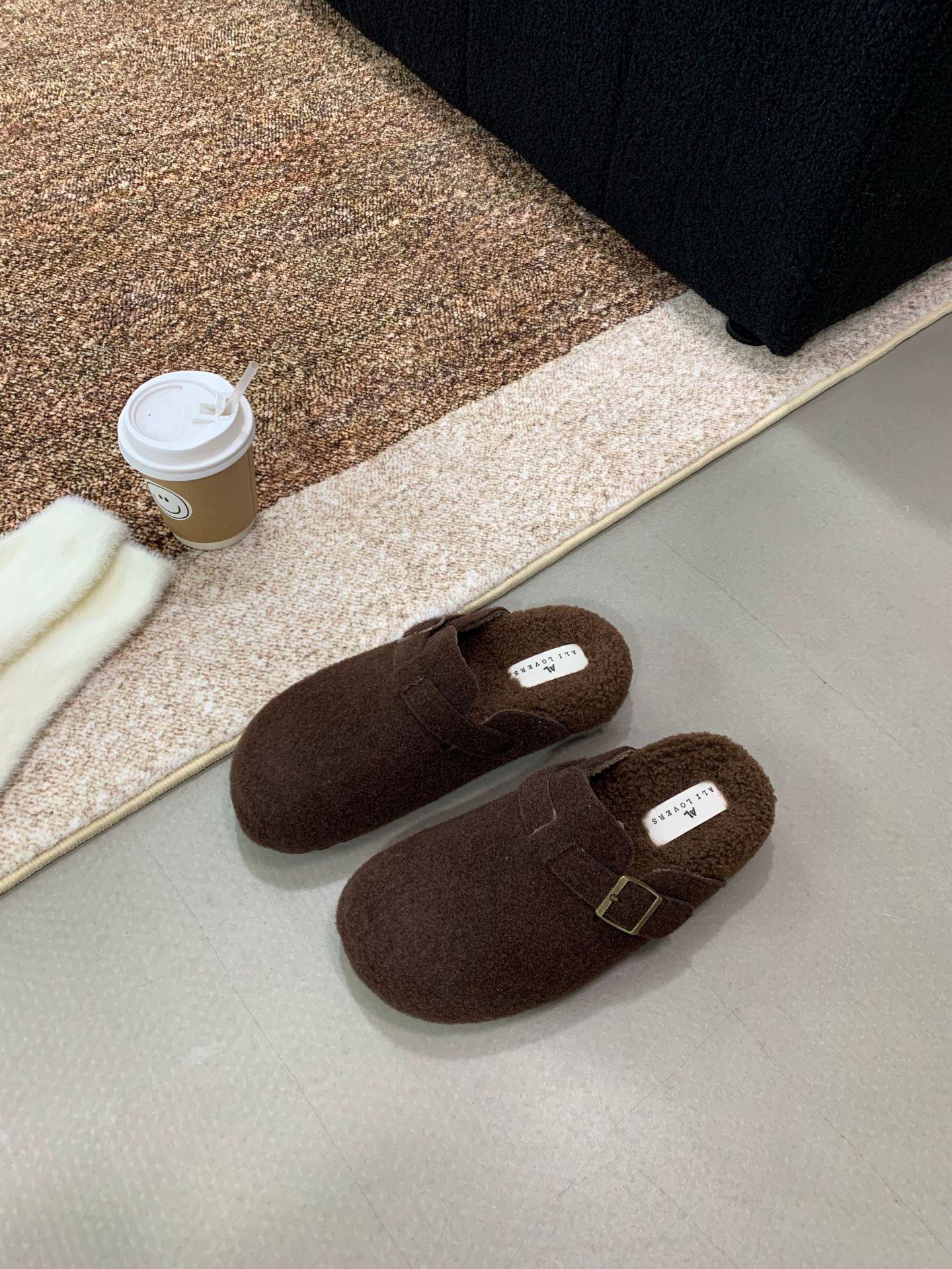 

Баотоу полутапочки женская обувь носить 2025 новый зимний плюшевый толстоподошвенный пушистый обувь 39 коричневый