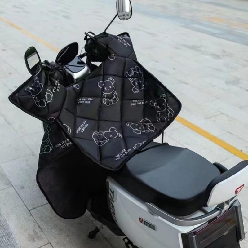 Thickened Waterproof Fleece-lined Windshield for Electric Vehicles - Cold-Proof Cover for Spring, Autumn, and Winter