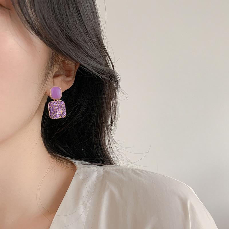 S925 Silber Koreanische Quadratische Geometrische Diamantbesetzte Ohrringe: Elegantes gemaltes Öl-Design für Frauen