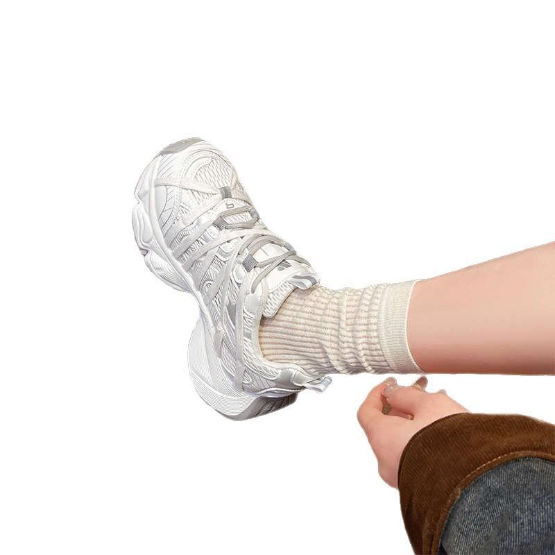 Heightened, breathable, round-toe, niche athleisure shoes for women, 2025 spring new European station mesh platform daddy shoes