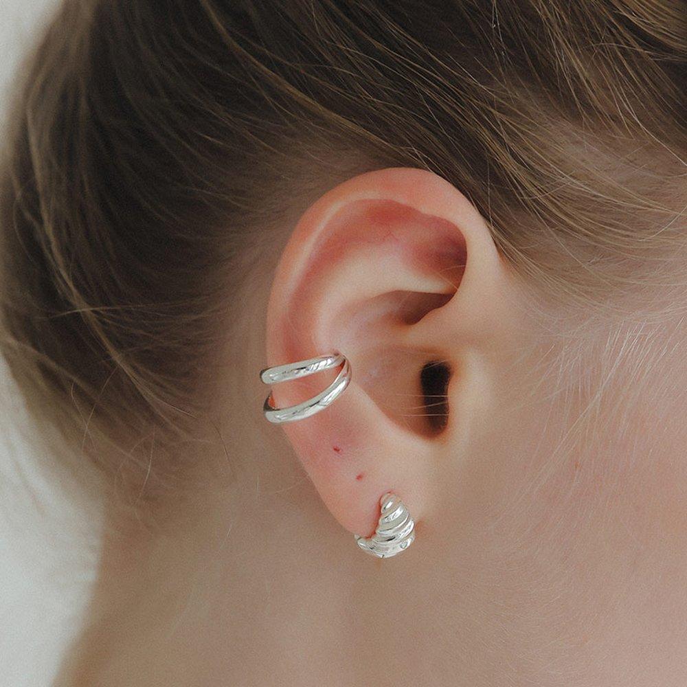 J.Lauren Two-Line Two-Size Silver Ear Cuff M03940