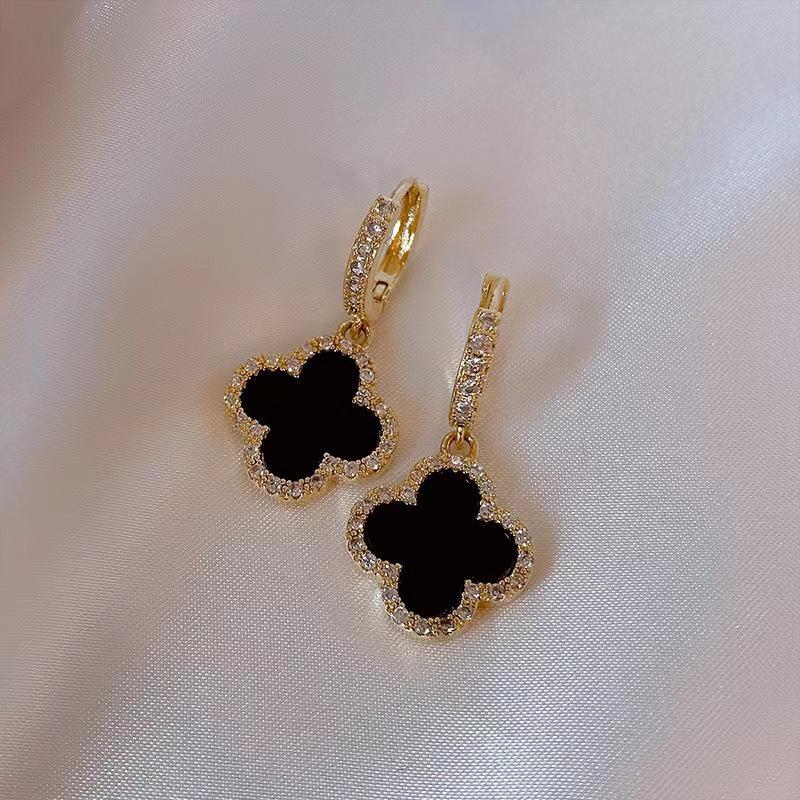 Exquisite 2025 Four-Leaf Clover Earrings: High-End, Celebrity-Inspired Micro-Inlaid Design for Women
