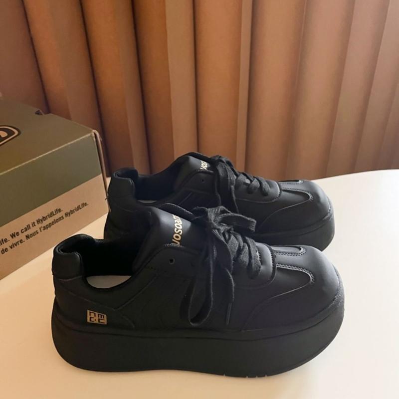 Black Big Head Bread Shoes for Women  Autumn/Winter New Student Thick Bottom Height Increasing Casual Board Shoes