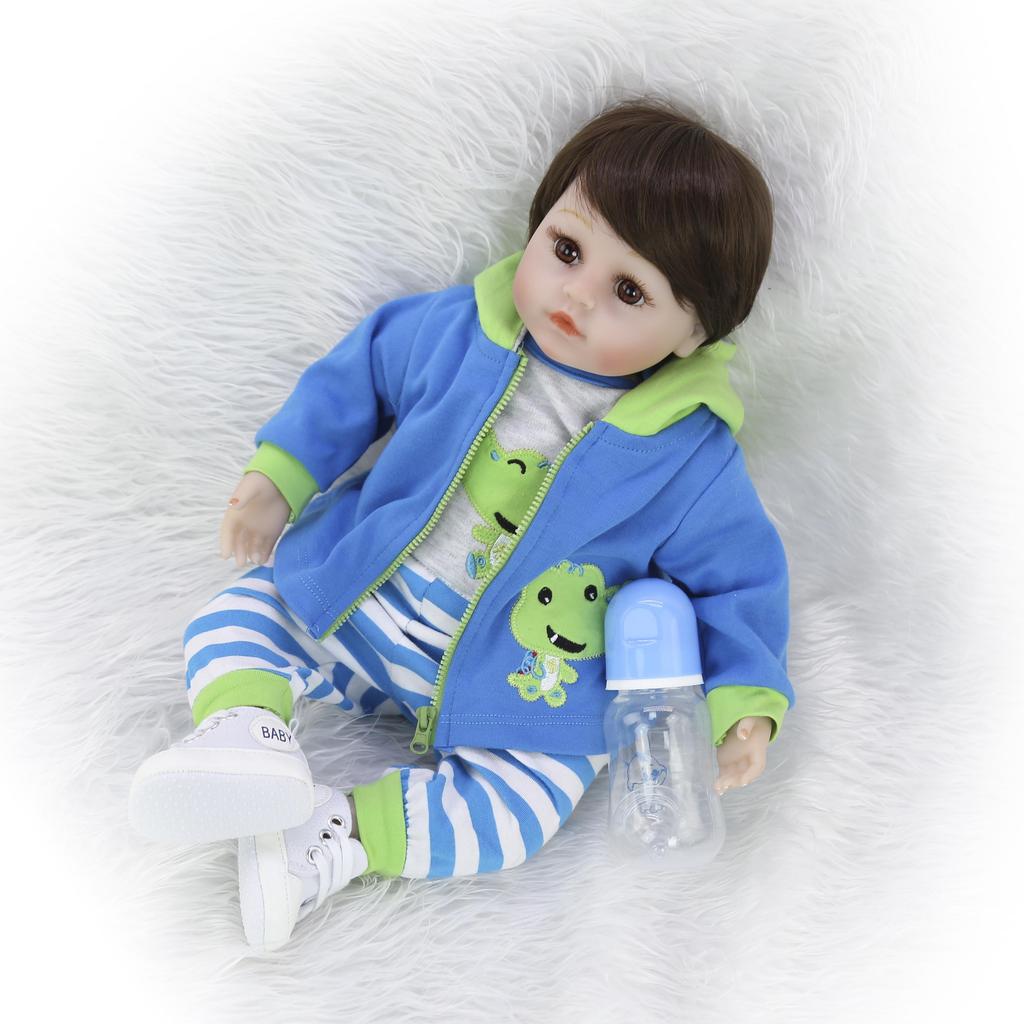 KEIUMI 48 cm Reborn Doll Boy Touch Soft Cloth Body Newborn Babies Dolls Toy With Giraffe Kids Christmas Birthday Gifts