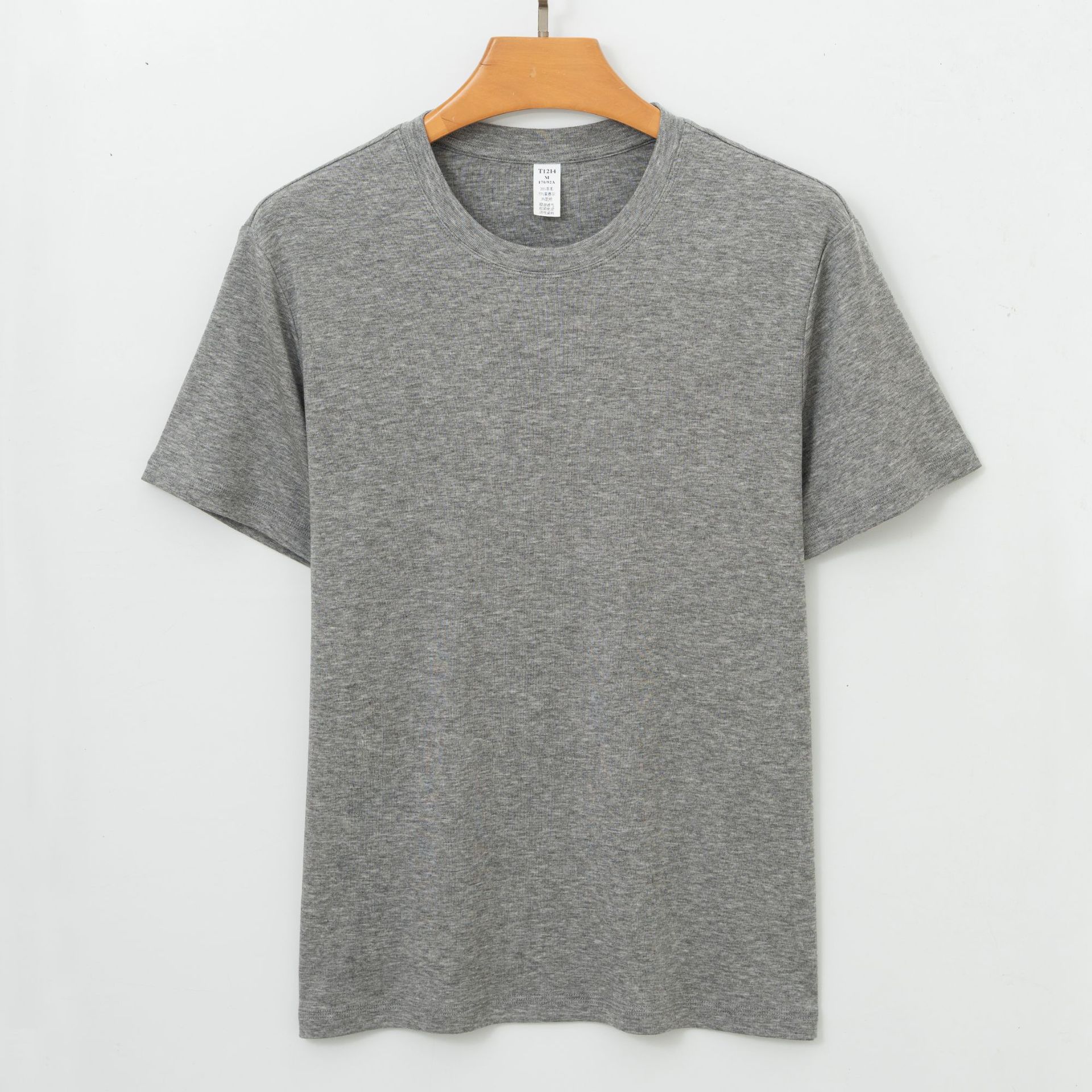 

Men s Short-sleeve T-shirt Knitted Crew Neck Half-sleeve Sweater Base Layer Lyocell Wrinkle-free T-shirt Minimalist Lightweight Breathable Tops S серый