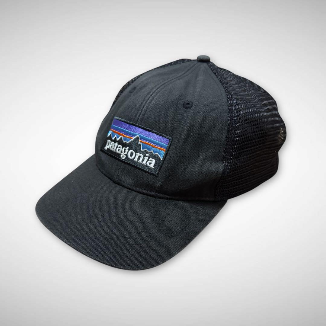 

[Б/У] Черная кепка-снэпбэк из сетки Patagonia с вышитым логотипом Patagonia