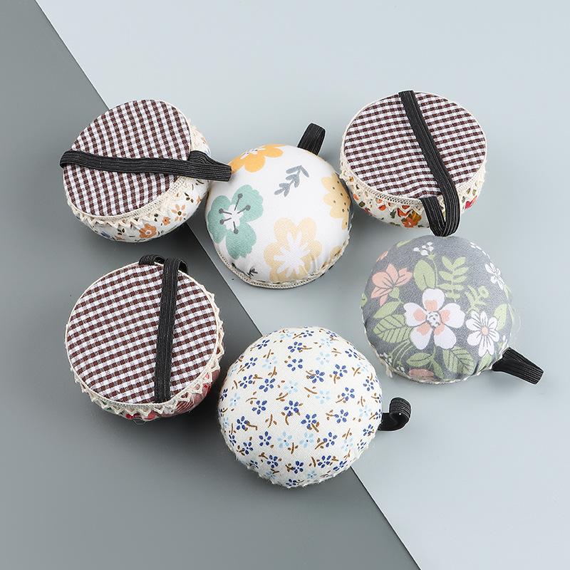 Hand Sewing Tools Sewing Machine Needle Mat Cross Stitch Fabric Tailor Needle Holder Wrist Craft Needle Mat Hand Sewing Tools