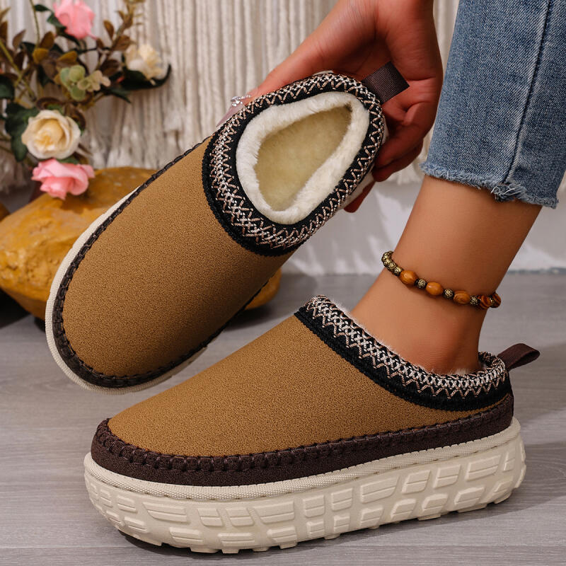 Fashion Women's Winter Embroidery Cotton Mules Slippers 2025 Soft Thick Bottom Indoor Slippers Warm Short Plush Designer Shoes for Woman