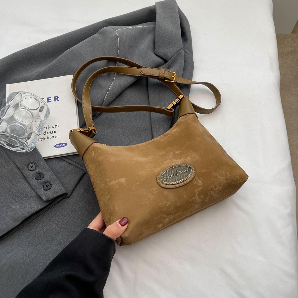 Borsa A Tracolla Donna In Pelle PU - Piccola Sella Marrone, Dimensioni 24.9x8.9x21.1cm, Tracolla Regolabile - 3