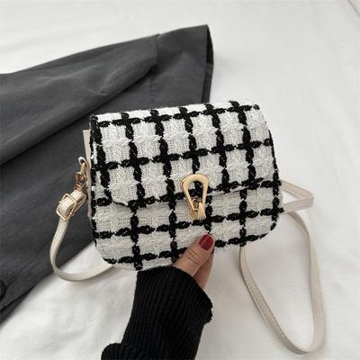 Simple Plaid Design Woolen 2025 New Exquisite Lock Casual Shoulder Crossbody Small Square Women's Bag