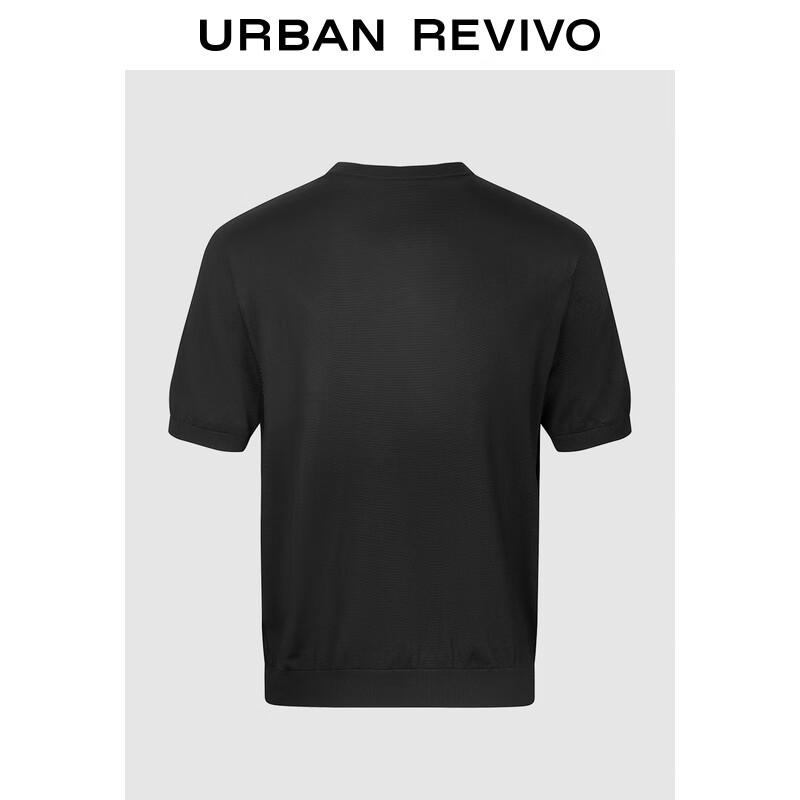 

Мужская трикотажная футболка с коротким рукавом и круглым вырезом M