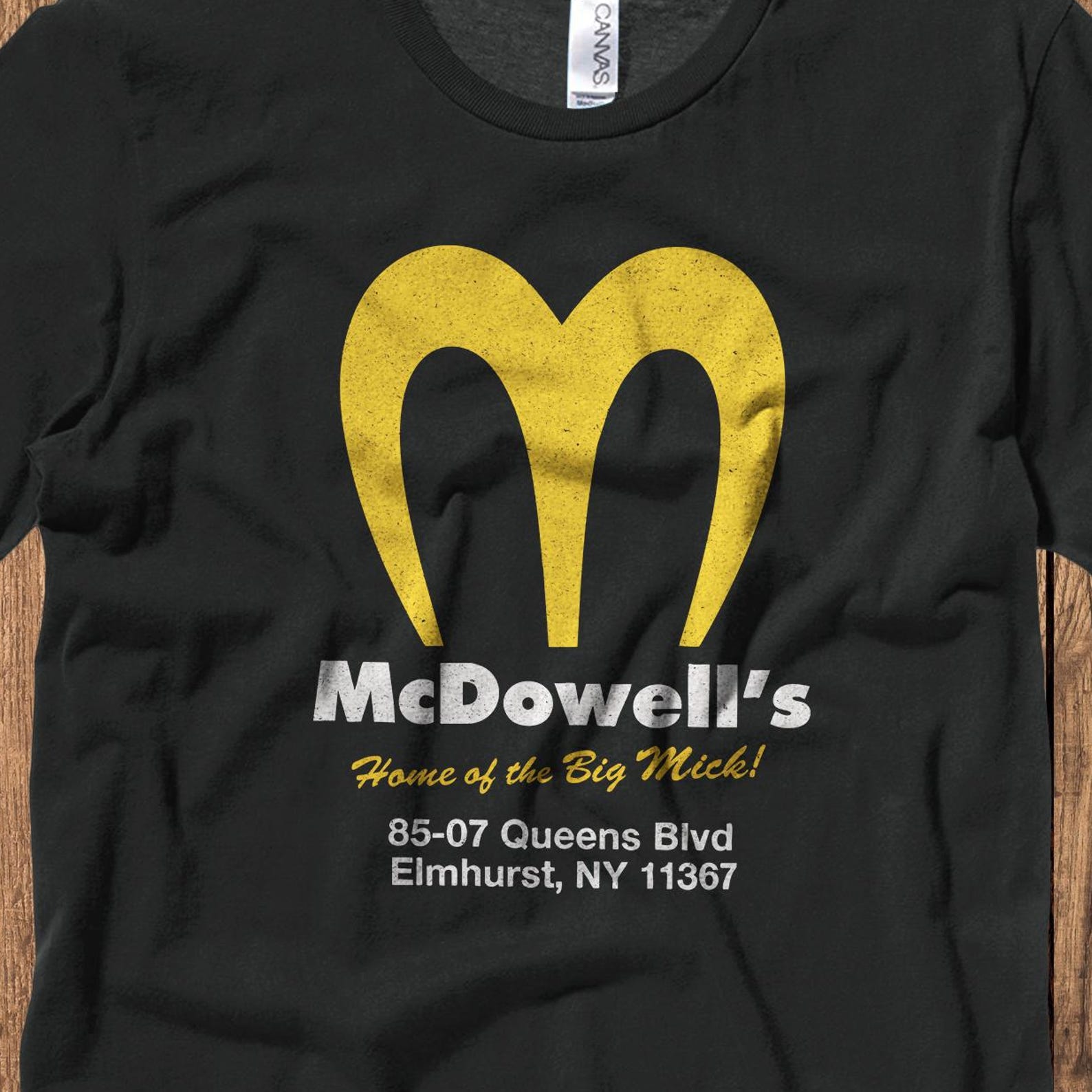 McDowell s T-Shirt - Coming to America Parody Shirt - Big Mick Funny Movie Tee - 80s Cult Classic Shirt - Eddie Murphy Retro Gift XL