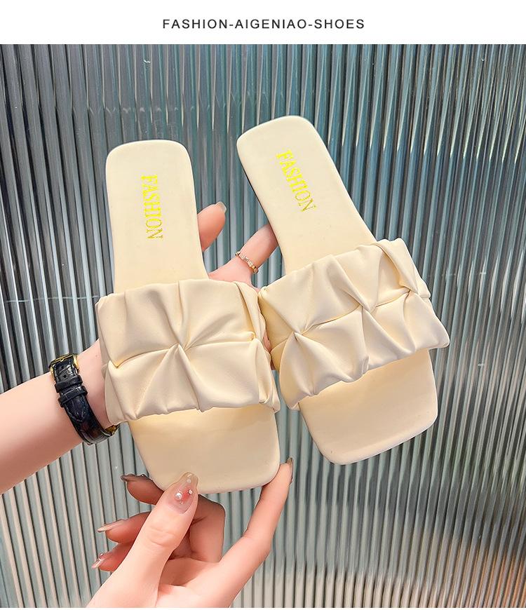 

Сложенные тапочки большого размера, женская летняя верхняя одежда 2025 года, новые сандалии в стиле феи с квадратной головкой, повседневные классные тапочки на плоской подошве 35 белый