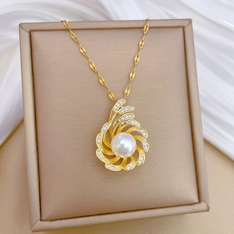 Peacock Open Screen Pearl Light Luxury Temperament Gorgeous Full Diamond Necklace Women'S Versatile Collarbone Chain Titanium Steel Chain
