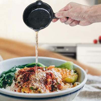 Cast Iron Skillet Pot Easy-Care Seasoned Cookware Versatile Pre-Seasoned Long Heat Retention Mini Egg Pan for Oven Stove Grill Campfire