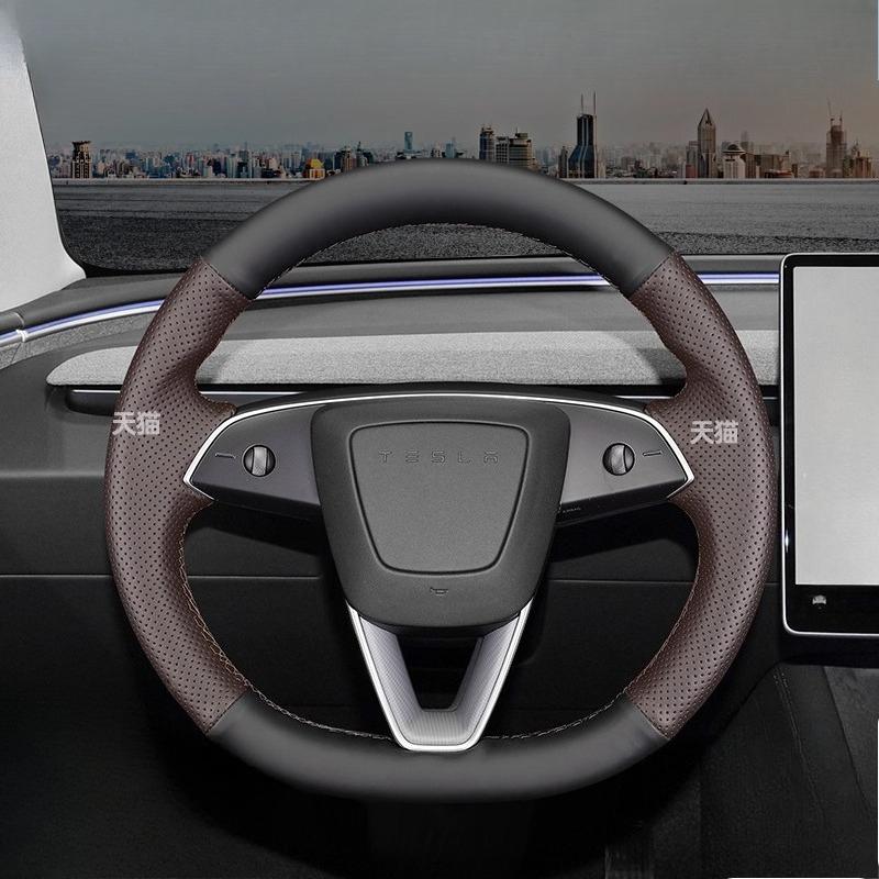 Hand-Stitched Non-Slip wear resistant Black white  Leather Car Steering Wheel Cover For Tesla New Model 3 Highland 2024