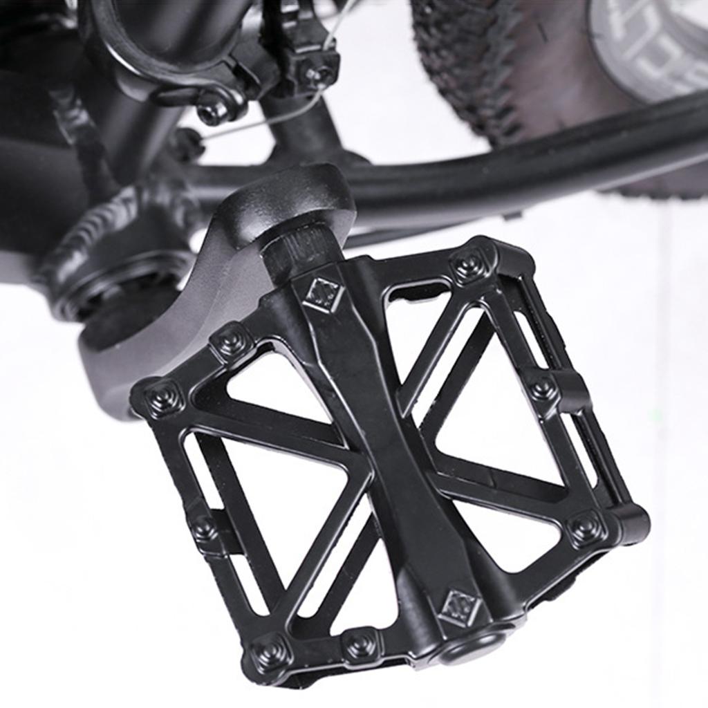 Road Mountain Bike Pedals Non-Slip & Durable X-shaped Bicycle Foot Pedal for Road And Leisure Bikes