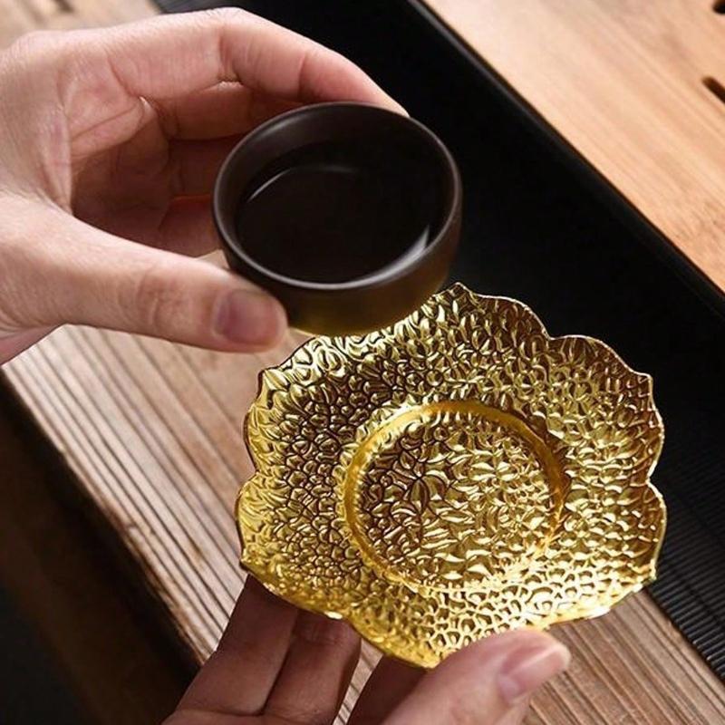 Metal Coaster, Luxury Creative Style, Golden Color, Embossed Craft, Suitable for Insulation, Tea Tray, Plate