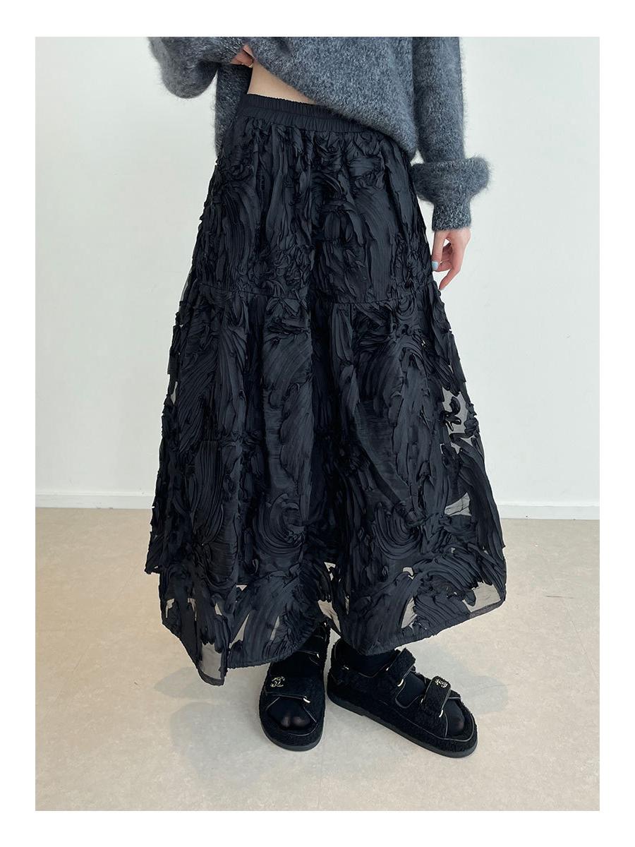 

Миди-юбка А-силуэта с высокой талией и 3D-цветочным узором S