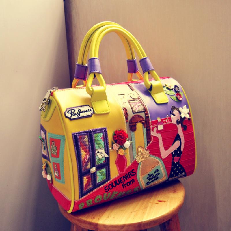 High Quality Texture PU Leather Ladies Handbags 2024 New European Beautiful Women's Messenger Bag Creative Hand Embroidered Boston Bag Crossbody Bag
