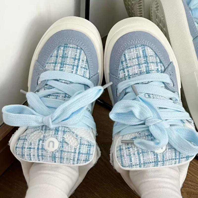 Light blue bread shoes autumn new casual breathable plaid splicing versatile fur skateboard shoes