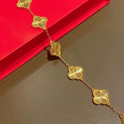 Titanium Steel Striped Rhombus Four-leaf Flower Bracelet Korean Version of Light Luxury Personalized Hand Rope Ins Fashion High-end Jewelry Women